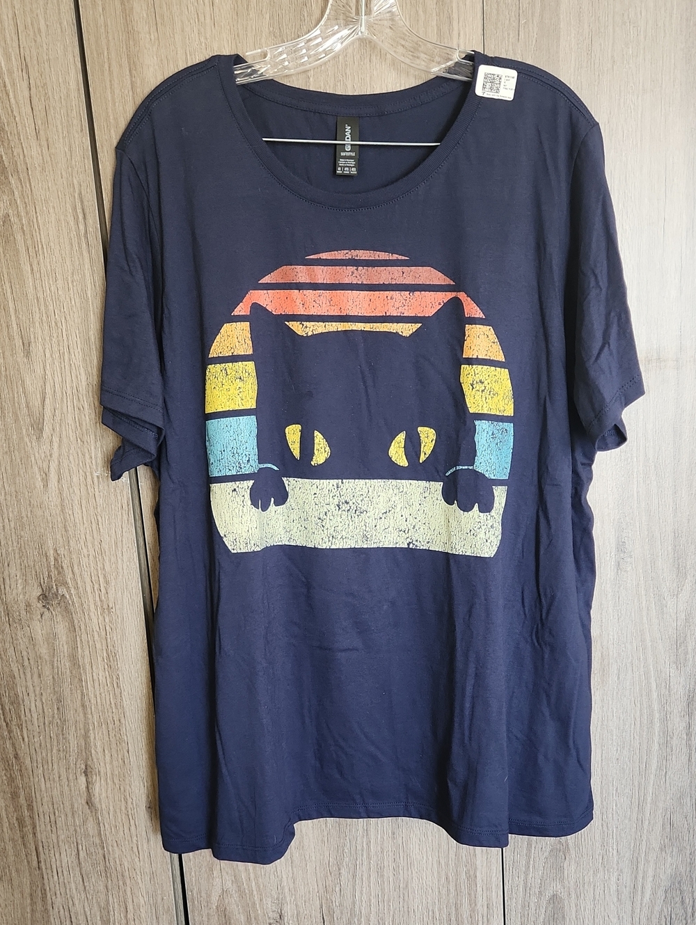 Cat  Navy Tee with Retro Rainbow Graphic Scoop Neck Fits Like A 3x